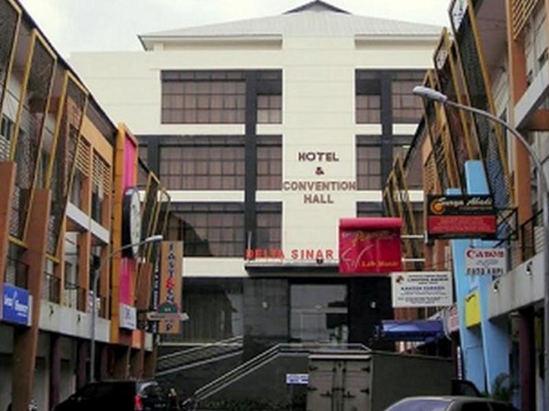 Hotel Delta Sinar Mayang Sidoarjo Dış mekan fotoğraf